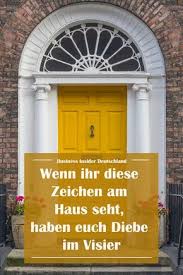 Wenn Ihr Diese Zeichen Am Haus Seht Haben Euch Diebe Im Visier In 2020 Dieb Einbrecher Zeichen Gut Zu Wissen