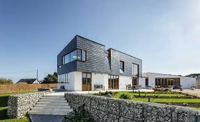Exterior cladding is the product or manner in which you choose to finish the outside of your home. Cladding Alternatives New Options For Your Home Homebuilding