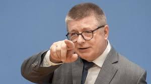 Verfassungsschutz: Agenten sollen mehr Macht bekommen