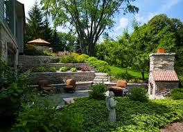 If you long for a more beautiful backyard space, but lack the funds to hire a landscape designer, check out these diy backyard ideas to improve your outdoor space on a dime. Small Backyard Landscaping Ideas 14 Diys To Try Bob Vila