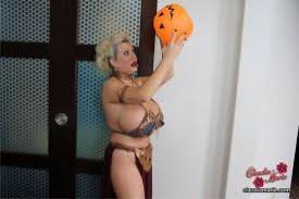 13 min100%hdgivemepink hottie in costume shows off her curv. Halloween Porn Pics Xxx Photos Sex Images Pictoa
