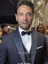 Andres Garcia Manzo Y Familia