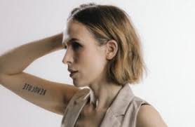 The Wandering Hearts: Driving Home For Christmas