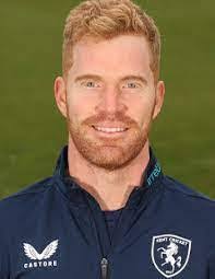 Carson Rey's Instagram, Twitter & Facebook