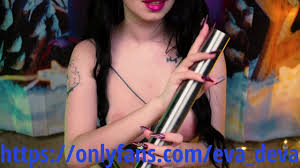 Eva Deva play with vacuum cleaner! Extreme sex! WOW!