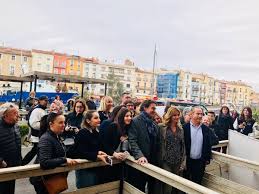 Où se trouve la paillote de demain nous appartient ? Zimeray Karine On Twitter Ingrid Chauvin Guillaume De Menthon Et Laruefabrice Sur Le Tournage De Dna Tf1 A Demain Nous Appartient A Sete Newencontent Https T Co Ux4u8jv7ao