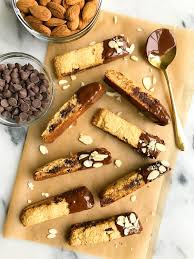 Traditionally biscotti are not gluten free because they're made with refined white flour, which contains gluten. Nutty Dark Chocolate Chunk Almond Flour Biscotti Vegan