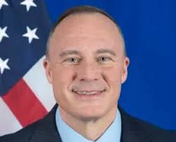 Archives des Michael Raynor