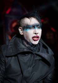 Mansonia, jonka oikea nimi on brian warner . File Marilyn Manson Rock Am Ring 2015 8729 Jpg Wikimedia Commons