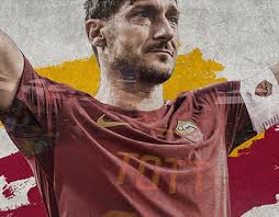 Campione del mondo con la nazionale italiana nel 2006. Totti Projects Photos Videos Logos Illustrations And Branding On Behance
