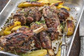 Come Cucinare Il Capretto Al Forno Con Patate Ricetta E Consigli Ricetta Ricette Pasti Italiani Idee Alimentari
