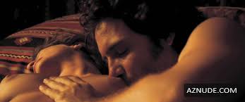 Elisa Durulay morning glow pregnancy pose