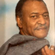 did veronica just ask him if he wanna take a bath with bubbles😂😂😂😂