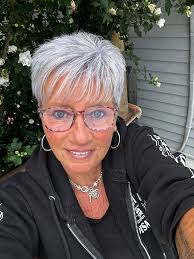 Hi all! I just wanted to introduce myself and share a photo I took, love to  travel and looking for a partner to join me. 😎🤟😊