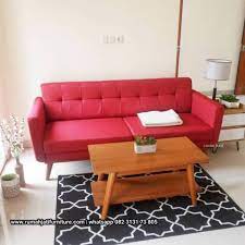 Sofa minimalis dengan desain meja samping ini cukup keren, sehingga cocok ditempatkan di dalam ruang tamu kecil untuk menambah kehangatan di dalam rumah. Sofa Retro Ruang Tamu Kecil Sofa Minimalis Sofa 2 Dudukan Sofa Seater Murah Set Sofa Meja Tamu Shopee Indonesia