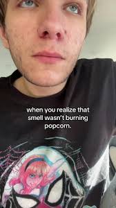 Burnt popcorn smell makes me nauseous everytime now😭 #foryou #sober  #fentanylkills