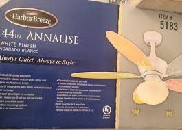 It also comes with a single light kit with frosted. Best Harbor Breeze Ceiling Fan And Light Kit Brand New In Box For Sale In Hendersonville Tennessee For 2021