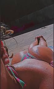 modelo+julinha nua Serviços, Packs, Fotos, Vídeos e Perfis