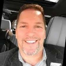 Darryl Roy's Instagram, Twitter & Facebook