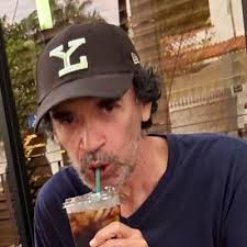 Erick Zapata. (@erzaes)