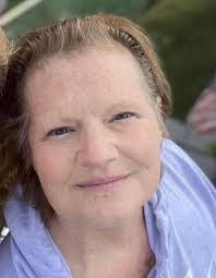 Trish Watson's Instagram, Twitter & Facebook