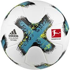 Get your front row seat to the bundesliga experience by signing up for. Welcher Bundesliga Ball Ist Der Beste Alle Bundesliga Balle