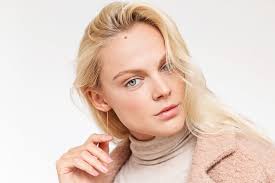 Rare viktoriya o actualmente red royz. The Perfect Pink Polish Sally Hansen Rose Glass Into The Gloss