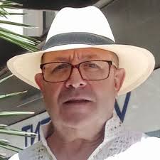 Carmen santos serrano (@carrmensantos11)