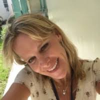 Denise Eliot's Instagram, Twitter & Facebook