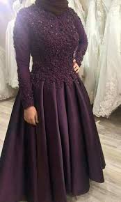 A Tall Dress With Long Sholder A Burble Dress Muslimah Fashion Outfits Dresses Hijab Dress Party