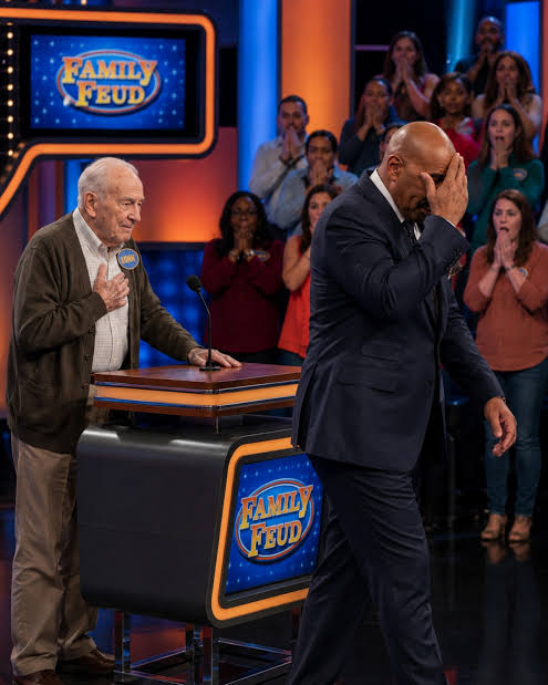 Steve Harvey WALKS OFF Stage When 95-Year-Old Reveals What His Wife Did  Before She PASSED Steve Harvey had seen almost everything in his fifteen  years of hosting Family Feud. The laughter, the