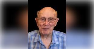 Michael Norell's Instagram, Twitter & Facebook