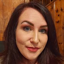 Is Destin worth visiting from Navarre Beach?