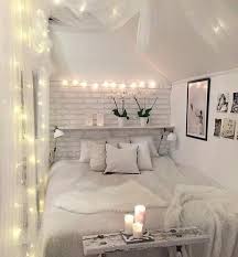 How to decorate a small bedroom! Small White Bedroom Furniture Ideas Trendecors