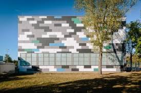 Bundesstadt bonn berliner platz 2 53103 bonn (postanschrift) 53111 bonn (hausanschrift) t +49 228 770 f +49 228 774646 Sporthalle Albert Schweitzer Strasse Architekturobjekte Heinze De