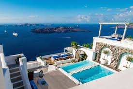 Where the most desired expectations are exceeded. The 5 Best Boutique Hotels On Santorini