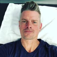 Stand Up, Scottsdale Comedy Club