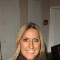 Sandy Shoemaker's Instagram, Twitter & Facebook