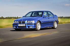 I have looked everywhere for specific bmw 5 series paint and knowbody has sample images like this site. Bmw E36 M3 Oem Paint Color Options Bimmertips Com