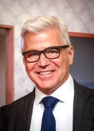 Dwight Mayfield's Instagram, Twitter & Facebook