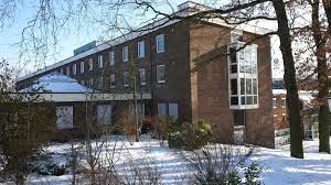 Bereits durch den lockdown im frühjahr 2020 war die belegung in den bildungshäusern drastisch zurückgegangen: Schutz Des Kardinal Hengsbach Hauses Gefordert Cdu Heifisch