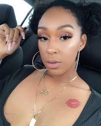 Autumn Banks's Instagram, Twitter & Facebook