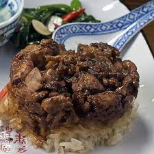 Javaholic Nasi Tim Ayam Jamur Steamed Rice With Chicken And Mushrooms Food Garnishes Food Yummy Food
