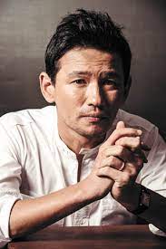 He was born in masan, south korea. Hwang Jung Min Star Of The Himalayas Describes Life On A Pinnacle