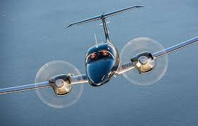 Ultimate Piston Twin Diamond Da62 Why This Innovative Twin Could Make Inroads In The Single Engine Market Private Aircraft Military Aircraft Plane And Pilot