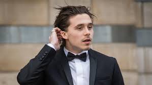 Latest brooklyn beckham news on girlfriend chloe moretz and david, romeo and victoria plus more on his photography book what i see, tattoos and instagram. Gcvwowokdqqopm