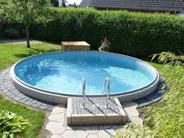 Bildergebnis Fur Rundpool Gestaltung Hinterhof Pool Schwimmbader Hinterhof Hinterhof Pool Landschaftsbau