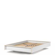 Bett 140x200 mit lattenrost und matratze. Muller Small Living Flai Bett 140 X 200 Ohne Kopfteil Cpl Weiss Mit Lattenrost Von Kaschkasch 2015 Designermobel Von Smow De