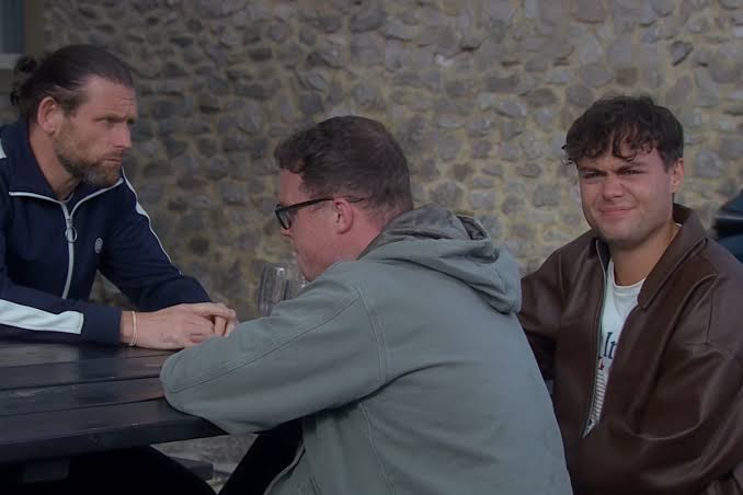 Emmerdale fans know who robbed the cafe and it's not Kev - Manchester  Evening News