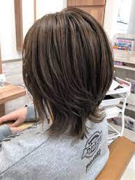 2020年冬 ミディアム ソフトウルフのヘアスタイル ヘアアレンジ 髪型 biglobe beauty ソフトウルフ ヘアスタイリング ヘアスタイル